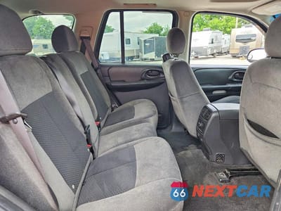 Zdjęcie 10 z 12 samochodu: 2008 CHEVROLET TRAILBLAZER LS VIN:1GNDT13S182155515 - miniatura