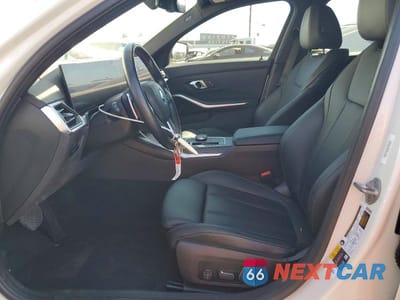 Zdjęcie 7 z 13 samochodu: 2024 BMW 330E VIN:3MW39FF04R8E41465 - miniatura