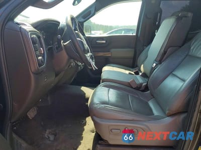 Zdjęcie 7 z 12 samochodu: 2019 CHEVROLET SILVERADO K1500 LT VIN:3GCUYDED5KG115365 - miniatura