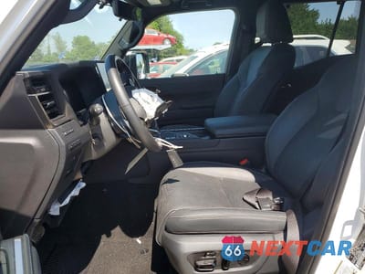 Zdjęcie 7 z 13 samochodu: 2025 LEXUS GX 550 LUXURY+ VIN:JTJVBCDXXS5070360 - miniatura