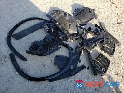 Zdjęcie 13 z 14 samochodu: 2026 BMW X5 M60I VIN:5UX33EU07T9170107 - miniatura