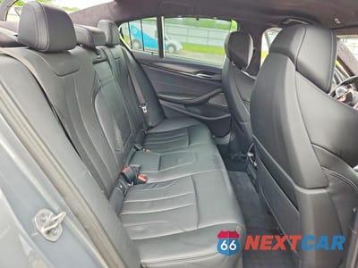 Zdjęcie 10 z 13 samochodu: 2023 BMW M5 VIN:WBS83CH0XPCM97267 - miniatura