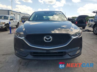 Piąte zdjęcie samochodu w środku: 2019 MAZDA CX-5 SPORT VIN:JM3KFBBM3K1529966 - miniatura