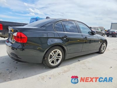 Trzecie zdjęcie samochodu z tyłu: 2008 BMW 328 XI VIN:WBAVC93538K042619 - miniatura