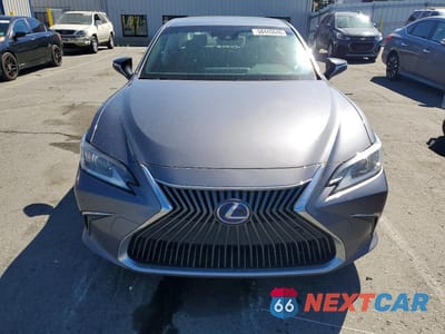 Piąte zdjęcie samochodu w środku: 2019 LEXUS ES 300H VIN:JTHB21B16K2040152 - miniatura