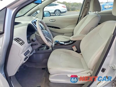 Zdjęcie 7 z 13 samochodu: 2014 NISSAN LEAF SV VIN:1N4AZ0CP4EC337155 - miniatura