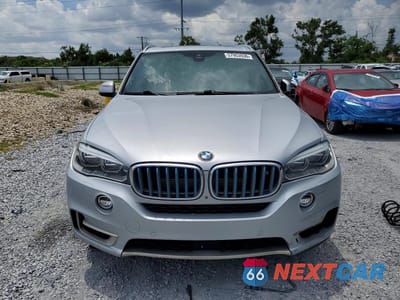 Piąte zdjęcie samochodu w środku: 2018 BMW X5 XDR40E VIN:5UXKT0C55J0V99873 - miniatura