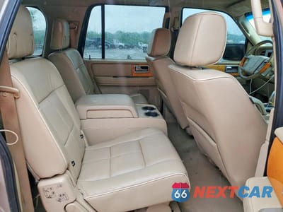 Zdjęcie 11 z 13 samochodu: 2008 LINCOLN NAVIGATOR L VIN:5LMFL28518LJ13214 - miniatura