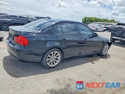 Trzecie zdjęcie samochodu z tyłu: 2009 BMW 328 I VIN:WBAPH73539A173474 - miniatura