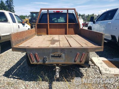 Zdjęcie 6 z 12 samochodu: 2007 CHEVROLET SILVERADO K2500 HEAVY DUTY VIN:1GCHK23617F533586 - miniatura