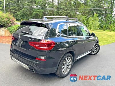 Czwarte zdjęcie samochodu z boku: 2018 BMW X3 XDRIVE30I VIN:5UXTR9C52JLC73490 - miniatura