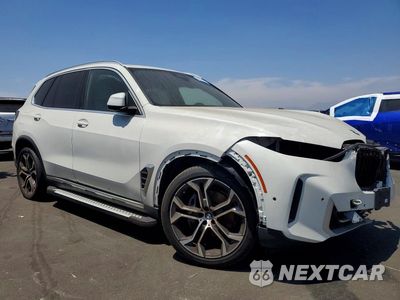 Czwarte zdjęcie samochodu z boku: 2025 BMW X5 SDRIVE 40I VIN:5UX13EU09S9W51708 - miniatura
