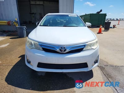 Piąte zdjęcie samochodu w środku: 2012 TOYOTA CAMRY XLE VIN:4T4BF1FK3CR263491 - miniatura