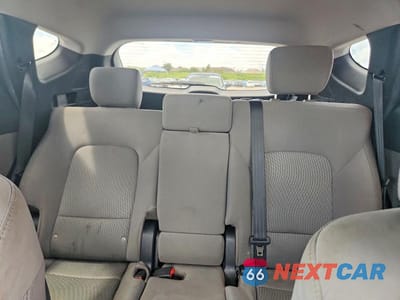 Zdjęcie 10 z 13 samochodu: 2016 HYUNDAI SANTA FE SPORT 2.4L VIN:5XYZT3LB2GG357682 - miniatura