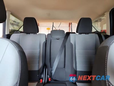 Zdjęcie 10 z 14 samochodu: 2016 FORD ESCAPE SE VIN:1FMCU9GX1GUC75786 - miniatura