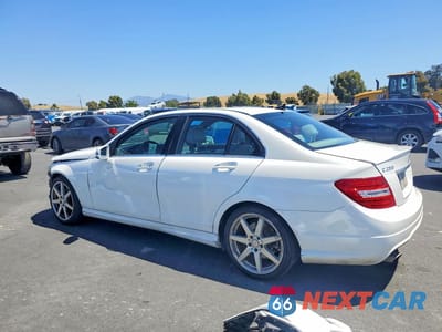 Drugie zdjęcie samochodu z przodu: 2014 MERCEDES-BENZ C 250 VIN:WDDGF4HBXEG245306 - miniatura