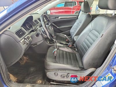 Zdjęcie 7 z 12 samochodu: 2017 VOLKSWAGEN PASSAT SEL PREMIUM VIN:1VWCM7A33HC068870 - miniatura