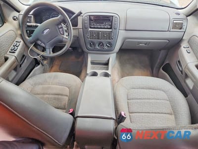 Zdjęcie 8 z 13 samochodu: 2002 FORD EXPLORER XLS VIN:1FMZU62E42UB93090 - miniatura