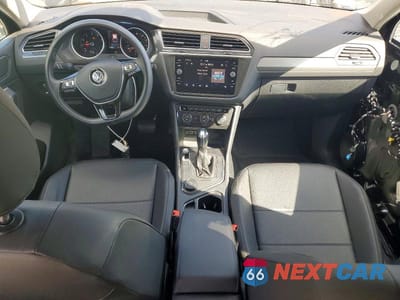 Zdjęcie 8 z 14 samochodu: 2020 VOLKSWAGEN TIGUAN SE VIN:3VV2B7AX2LM044396 - miniatura