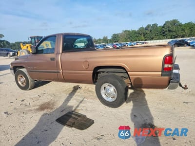 Drugie zdjęcie samochodu z przodu: 2001 DODGE RAM 2500 VIN:3B7KC26Z31M289911 - miniatura