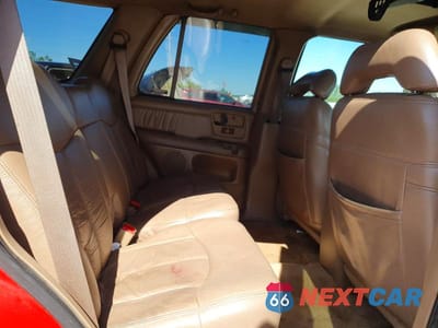 Zdjęcie 11 z 13 samochodu: 1995 CHEVROLET BLAZER VIN:1GNCS13W8SK236990 - miniatura