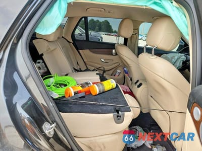 Zdjęcie 11 z 13 samochodu: 2020 MERCEDES-BENZ GLC 300 VIN:WDC0G8DB6LF702969 - miniatura