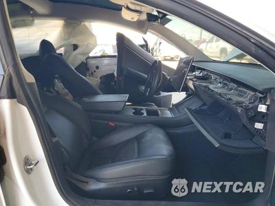 Zdjęcie 7 z 13 samochodu: 2021 TESLA MODEL 3 VIN:5YJ3E1EBXMF941753 - miniatura