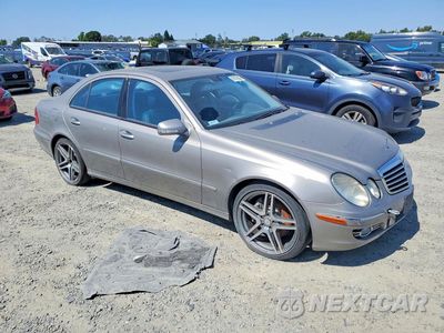 Czwarte zdjęcie samochodu z boku: 2007 MERCEDES-BENZ E 350 VIN:WDBUF56X37A992235 - miniatura