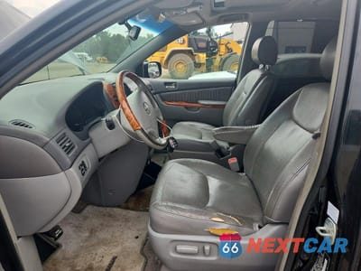 Zdjęcie 7 z 13 samochodu: 2008 TOYOTA SIENNA XLE LIMITED VIN:5TDBK22C58S019271 - miniatura
