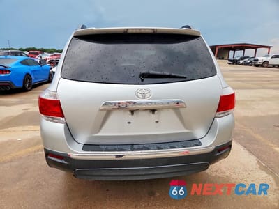 Zdjęcie 6 z 13 samochodu: 2012 TOYOTA HIGHLANDER SE VIN:5TDZK3EH1CS070187 - miniatura