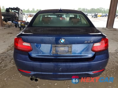 Zdjęcie 6 z 12 samochodu: 2015 BMW 2ER 228 I VIN:WBA1F5C5XFV257540 - miniatura