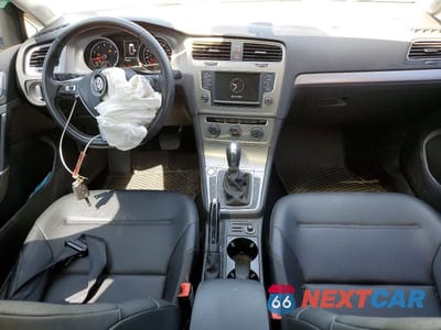 Zdjęcie 8 z 12 samochodu: 2017 VOLKSWAGEN GOLF S VIN:3VW217AUXHM076900 - miniatura