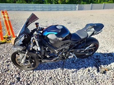 Trzecie zdjęcie samochodu z tyłu: 2023 BMW S 1000 RR VIN:WB10E6303P6H07620 - miniatura