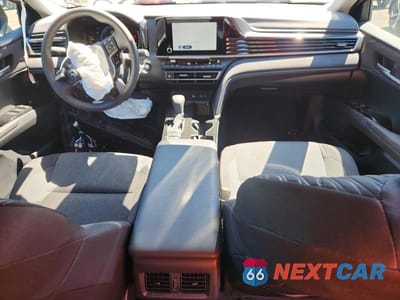 Zdjęcie 8 z 12 samochodu: 2026 TOYOTA CAMRY LE VIN:4T1DAACK8TU260320 - miniatura