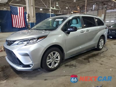 2023 TOYOTA SIENNA XSE 7-PASSENGER 5TDDSKFC0PS093313 - główne zdjęcie licytacji z USA - miniatura