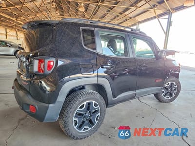 Trzecie zdjęcie samochodu z tyłu: 2017 JEEP RENEGADE TRAILHAWK VIN:ZACCJBCB2HPG01709 - miniatura