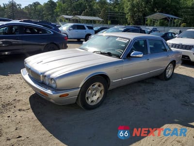 2001 JAGUAR VANDENPLAS SAJDA24C01LF35946 - główne zdjęcie licytacji z USA - miniatura