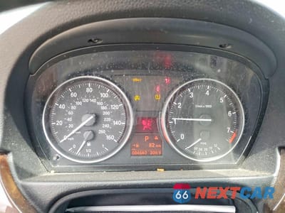 Zdjęcie 9 z 12 samochodu: 2009 BMW 328 XI SULEV VIN:WBAPK53569A646080 - miniatura