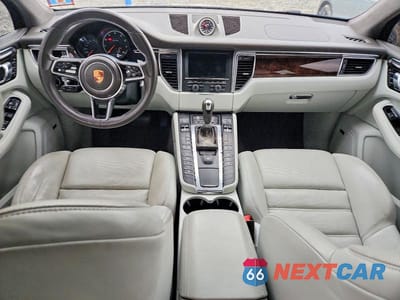 Zdjęcie 8 z 13 samochodu: 2015 PORSCHE MACAN TURBO VIN:WP1AF2A58FLB98180 - miniatura