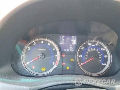 Zdjęcie 9 z 12 samochodu: 2016 HYUNDAI ACCENT SE VIN:KMHCT4AE2GU144539 - miniatura