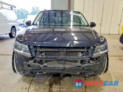 Piąte zdjęcie samochodu w środku: 2020 VOLKSWAGEN TIGUAN SE VIN:3VV2B7AXXLM033971 - miniatura