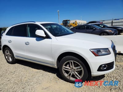 Czwarte zdjęcie samochodu z boku: 2017 AUDI Q5 PREMIUM PLUS VIN:WA1L2AFPXHA001786 - miniatura