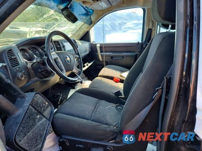 Zdjęcie 7 z 12 samochodu: 2011 CHEVROLET SILVERADO K2500 HEAVY DUTY LT VIN:1GC1KXC82BF163600 - miniatura