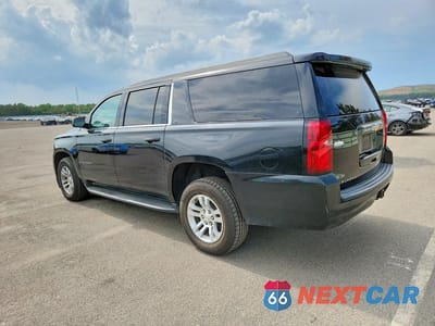Drugie zdjęcie samochodu z przodu: 2018 CHEVROLET SUBURBAN VIN:1GNSKHKC4JR238611 - miniatura