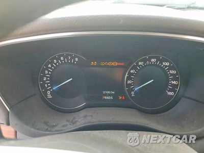 Zdjęcie 9 z 13 samochodu: 2018 LINCOLN MKC SELECT VIN:5LMCJ2D98JUL20734 - miniatura