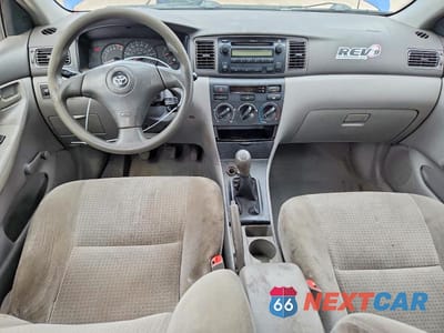 Zdjęcie 8 z 12 samochodu: 2005 TOYOTA COROLLA CE VIN:1NXBR32E25Z401411 - miniatura