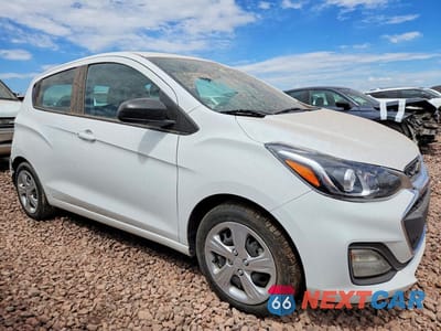 Czwarte zdjęcie samochodu z boku: 2022 CHEVROLET SPARK LS VIN:KL8CB6SA0NC031277 - miniatura