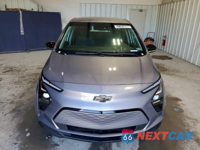 Piąte zdjęcie samochodu w środku: 2023 CHEVROLET BOLT EV 1LT VIN:1G1FW6S02P4199556 - miniatura