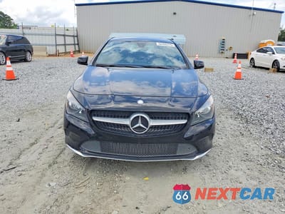 Piąte zdjęcie samochodu w środku: 2017 MERCEDES-BENZ CLA 250 4MATIC VIN:WDDSJ4GBXHN470433 - miniatura
