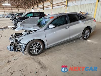 2016 TOYOTA CAMRY SE 4T1BF1FK8GU550843 - główne zdjęcie licytacji z USA - miniatura